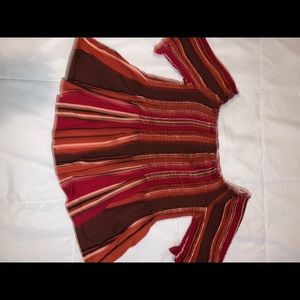 Cropped stripped red top